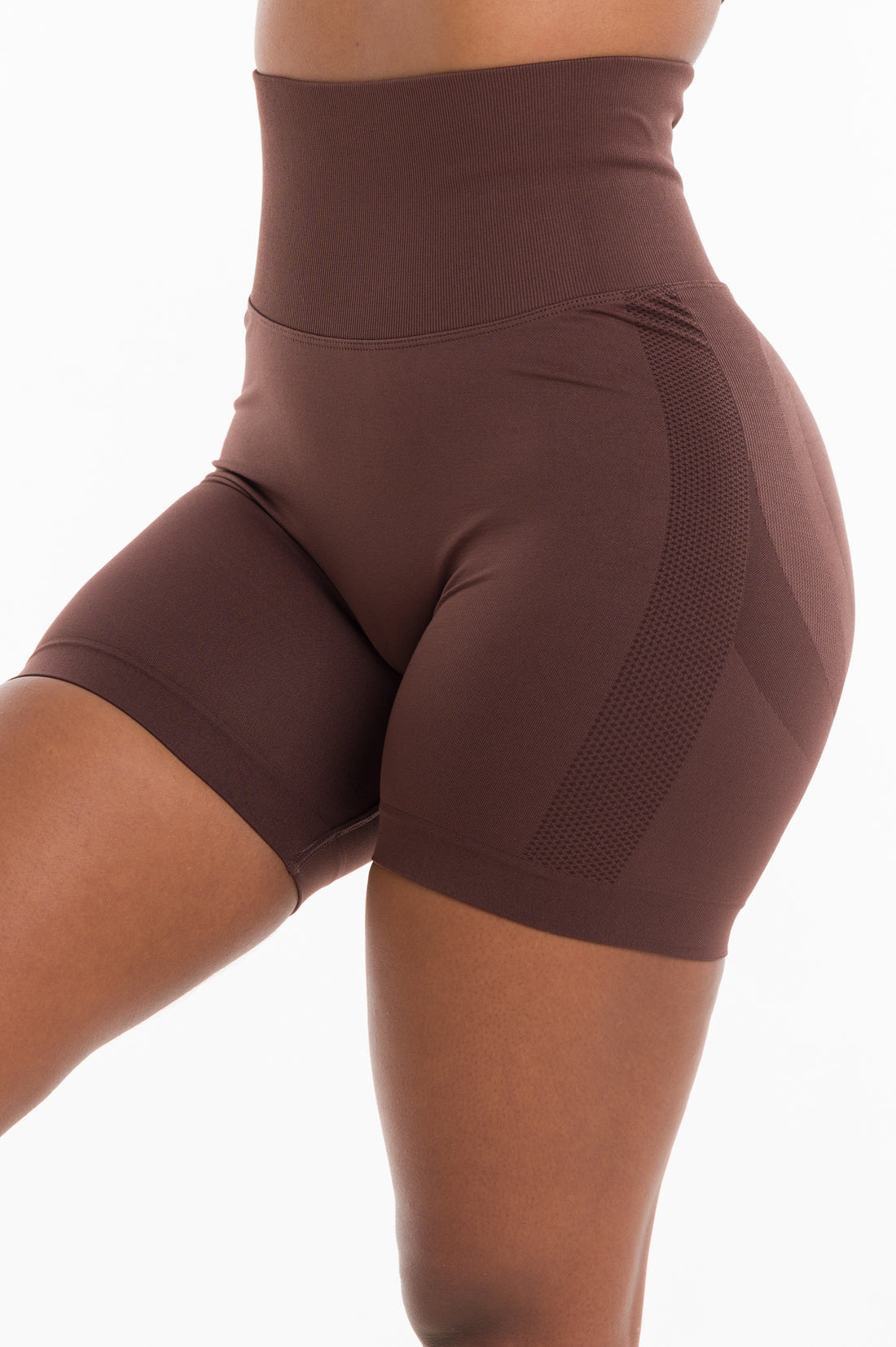 TONED - SEAMLESS SCRUNCH SHORTS